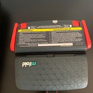 Mifold Grab-And-Go Car Booster Seat. Used only once, 2019 model
